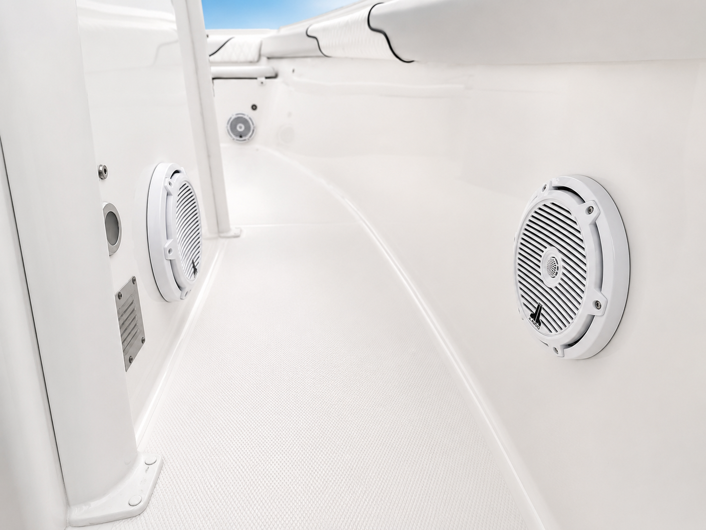 JL Audio M6 Marine Audio Bundle w/ Fusion Apollo MS-RA770, 6 M6 Speakers, 10" M6 Sub & XDM800/8 Amp